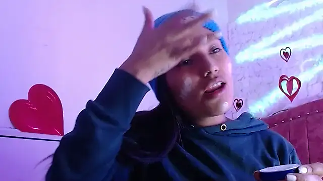 SarahStones online show from 03.21.25