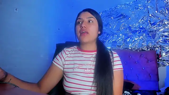 SarahStones online show from 02.16.26