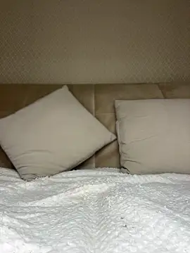 MobiLiveShow online show from 10.20.25