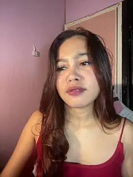 Snapshot of ursweet_babygirl chatting on 04.21.26 ursweet babygirl online show from 04.21.26