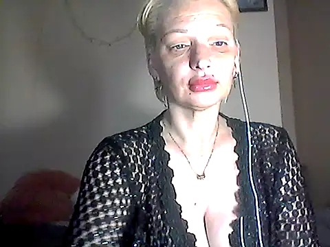 Snapshot of MaryJane441 chatting on 04.29.26 MaryJane441 online show from 04.29.26
