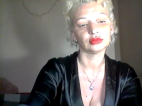 Snapshot of MaryJane441 chatting on 05.09.26 MaryJane441 online show from 05.09.26
