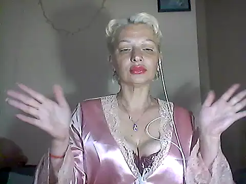 Snapshot of MaryJane441 chatting on 05.14.26 MaryJane441 online show from 05.14.26