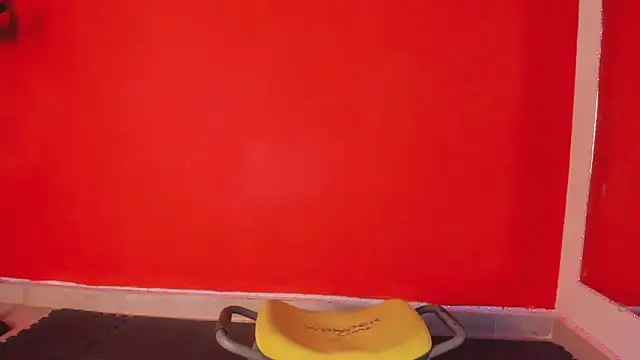 zoe roux21 online show from 02.15.25