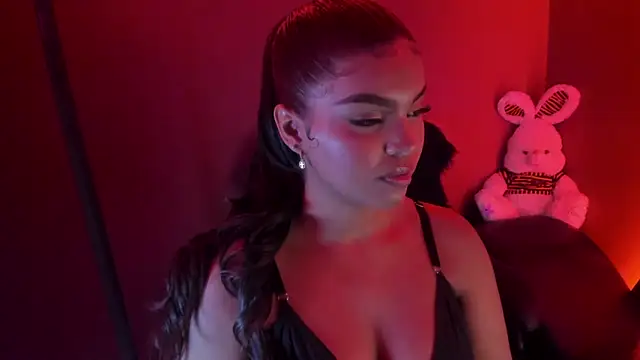 zoe roux21 online show from 10.29.25