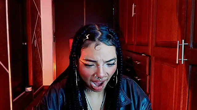 Snapshot of SexyNaf chatting on 03.01.25 SexyNaf online show from 03.01.25