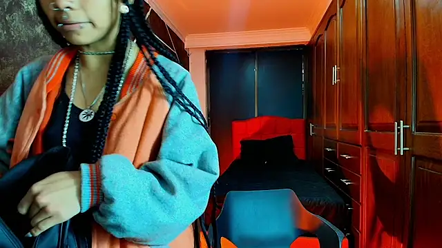 Snapshot of SexyNaf chatting on 03.04.25 SexyNaf online show from 03.04.25