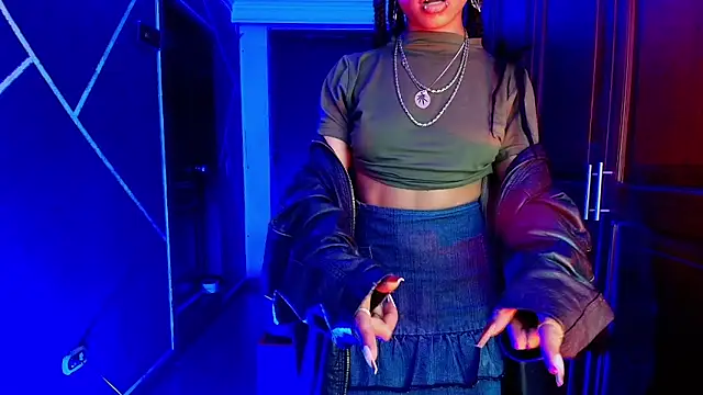 Snapshot of SexyNaf chatting on 03.05.25 SexyNaf online show from 03.05.25