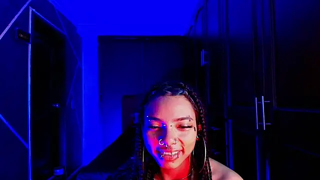 Snapshot of SexyNaf chatting on 03.23.25 SexyNaf online show from 03.23.25