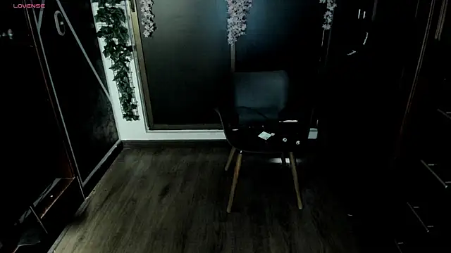 Snapshot of SexyNaf chatting on 11.01.25 SexyNaf online show from 11.01.25