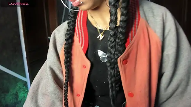 Snapshot of SexyNaf chatting on 11.29.25 SexyNaf online show from 11.29.25