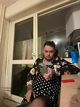 Snapshot of lope85540 chatting on 12.12.24 lope85540 online show from 12.12.24