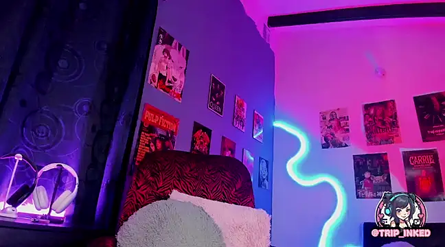 Snapshot of martinarousee chatting on 01.07.25 martinarousee online show from 01.07.25