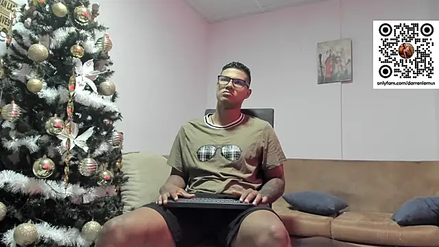 Darren hot2 online show from 12.13.24