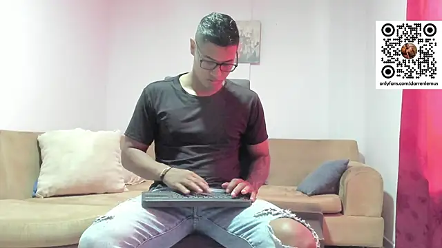 Darren hot2 online show from 01.07.25