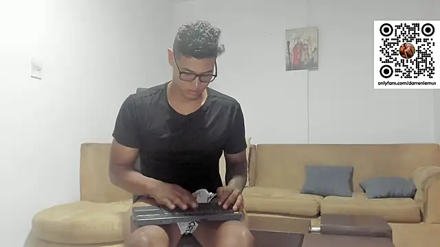 Darren hot2 online show from 01.28.25