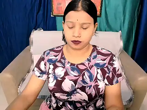 Snapshot of kendracox21 chatting on 04.17.26 kendracox21 online show from 04.17.26
