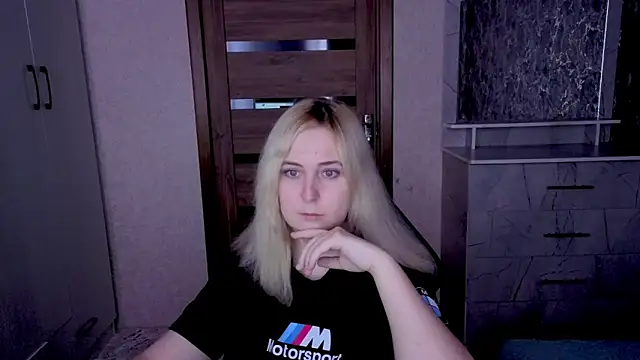 Kristy-Max online show from 04.20.26