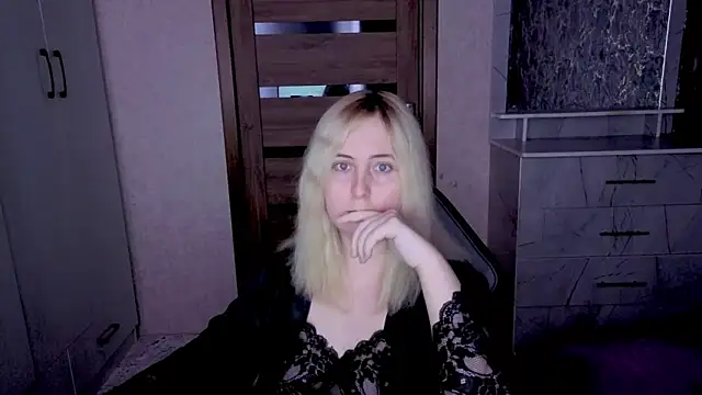 Kristy-Max online show from 04.23.26