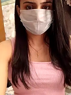 Snapshot of Mylovesana chatting on 02.05.25 Mylovesana online show from 02.05.25