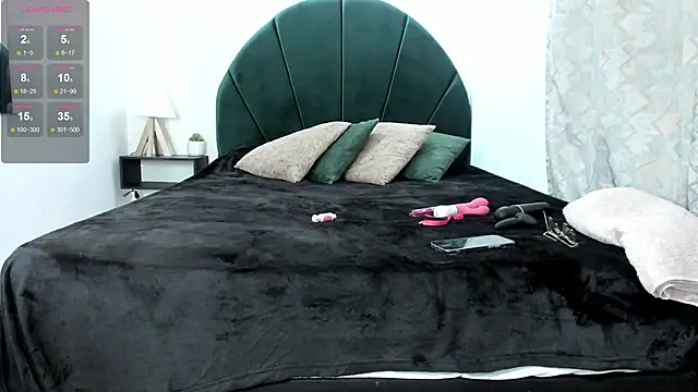 Snapshot of _EmilyJireh_ chatting on 02.23.26 EmilyJireh online show from 02.23.26