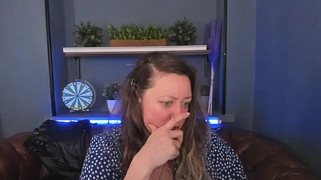 JesiaFoxi online show from 01.28.25