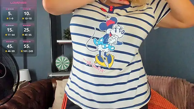 JesiaFoxi online show from 09.12.25