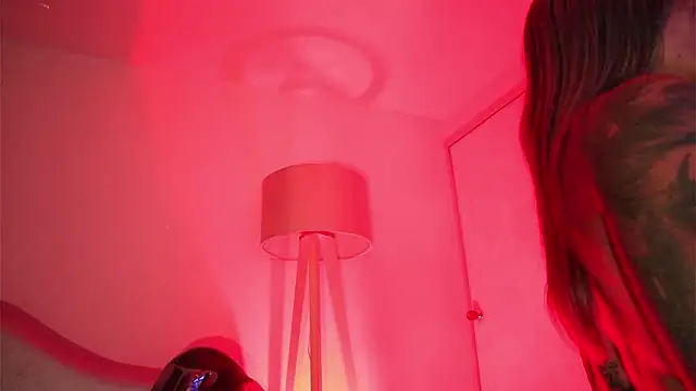 Snapshot of ashleyvalirya chatting on 02.03.26 ashleyvalirya online show from 02.03.26