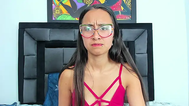 Snapshot of tatiana_valencia chatting on 01.08.25 tatiana valencia online show from 01.08.25