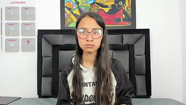 Snapshot of tatiana_valencia chatting on 01.17.25 tatiana valencia online show from 01.17.25