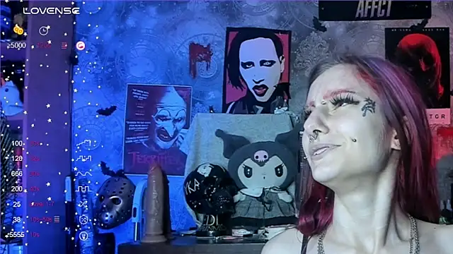 Snapshot of KuromiRacer_ chatting on 09.14.25 KuromiRacer  online show from 09.14.25