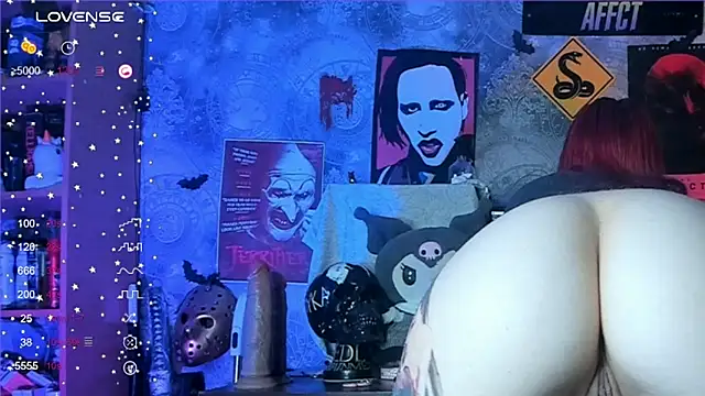 Snapshot of KuromiRacer_ chatting on 09.19.25 KuromiRacer  online show from 09.19.25