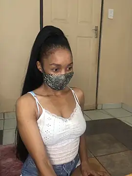 Snapshot of niccki3 chatting on 01.12.25 niccki3 online show from 01.12.25