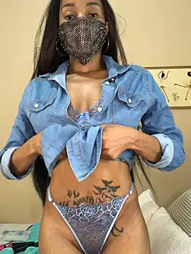 Snapshot of niccki3 chatting on 02.02.25 niccki3 online show from 02.02.25