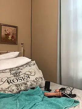 Snapshot of niccki3 chatting on 02.05.25 niccki3 online show from 02.05.25