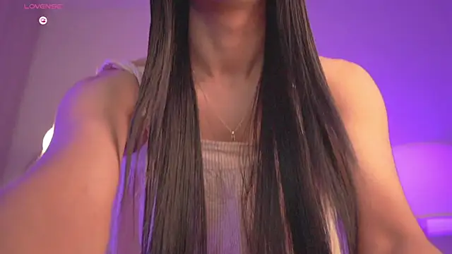 Samara Gray online show from 10.11.25