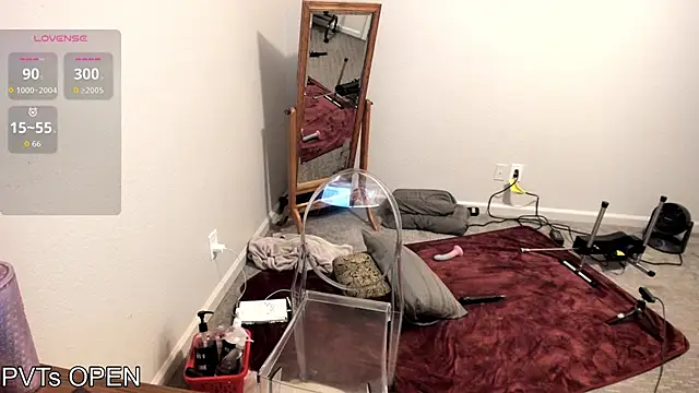 Peaches N Kreme online show from 11.17.25