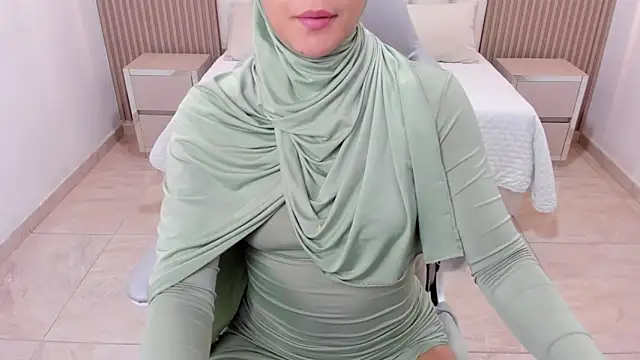 Snapshot of Hanaa_latif chatting on 03.03.25 Hanaa latif online show from 03.03.25