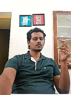 Long Laster online show from 12.12.24