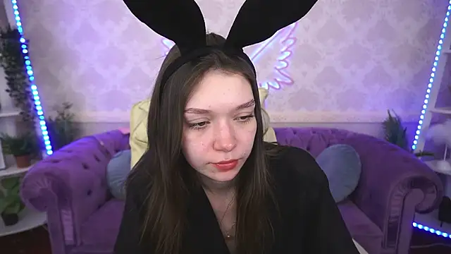 Cherry Wipe online show from 02.23.25