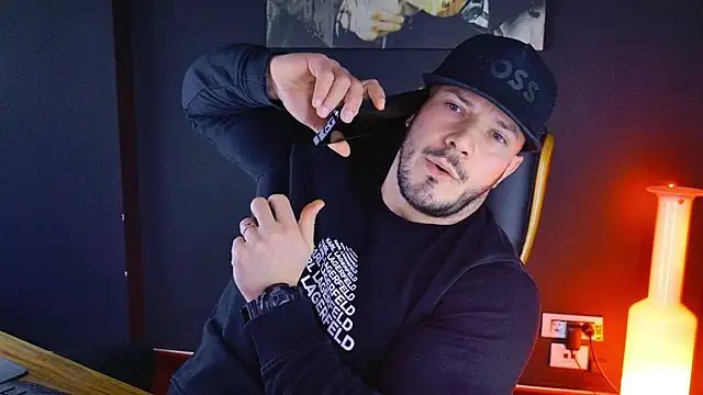 AngeloEric online show from 01.08.25