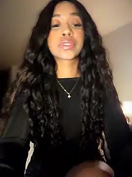 bella  honey online show from 02.28.26