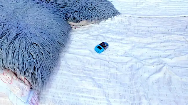 LARISSAEVANS online show from 03.06.25