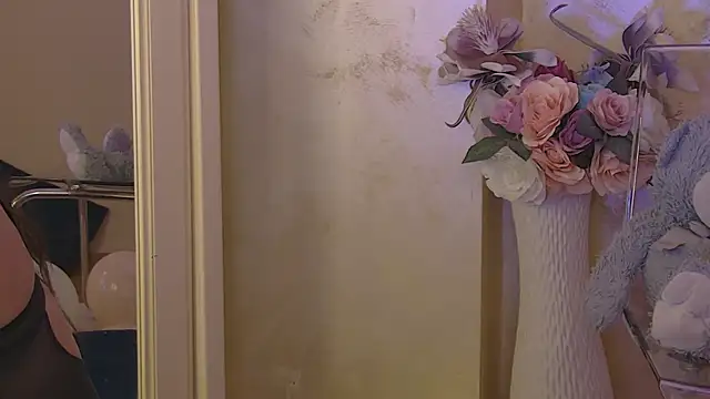 Snapshot of NattyDevon chatting on 03.15.25 NattyDevon online show from 03.15.25