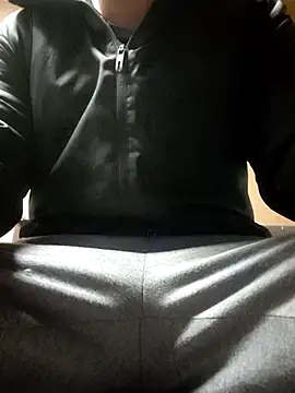Snapshot of xxxBigbrowndickxxx chatting on 02.17.25 xxxBigbrowndickxxx online show from 02.17.25