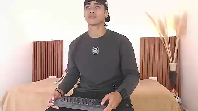 zander 2120 online show from 12.11.24