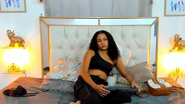 camila sex latina online show from 01.12.25