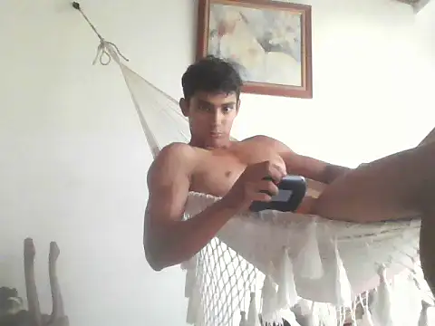 Snapshot of DavidSextim chatting on 08.03.26 DavidSextim online show from 08.03.26