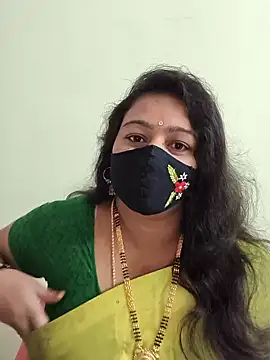 neelu-hoty online show from 10.07.25