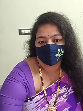 neelu-hoty online show from 02.10.26